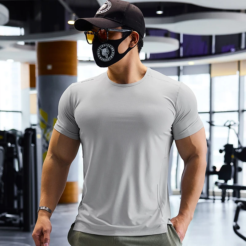 Camiseta esportiva de manga cu - Rash Guard avaliação e preço